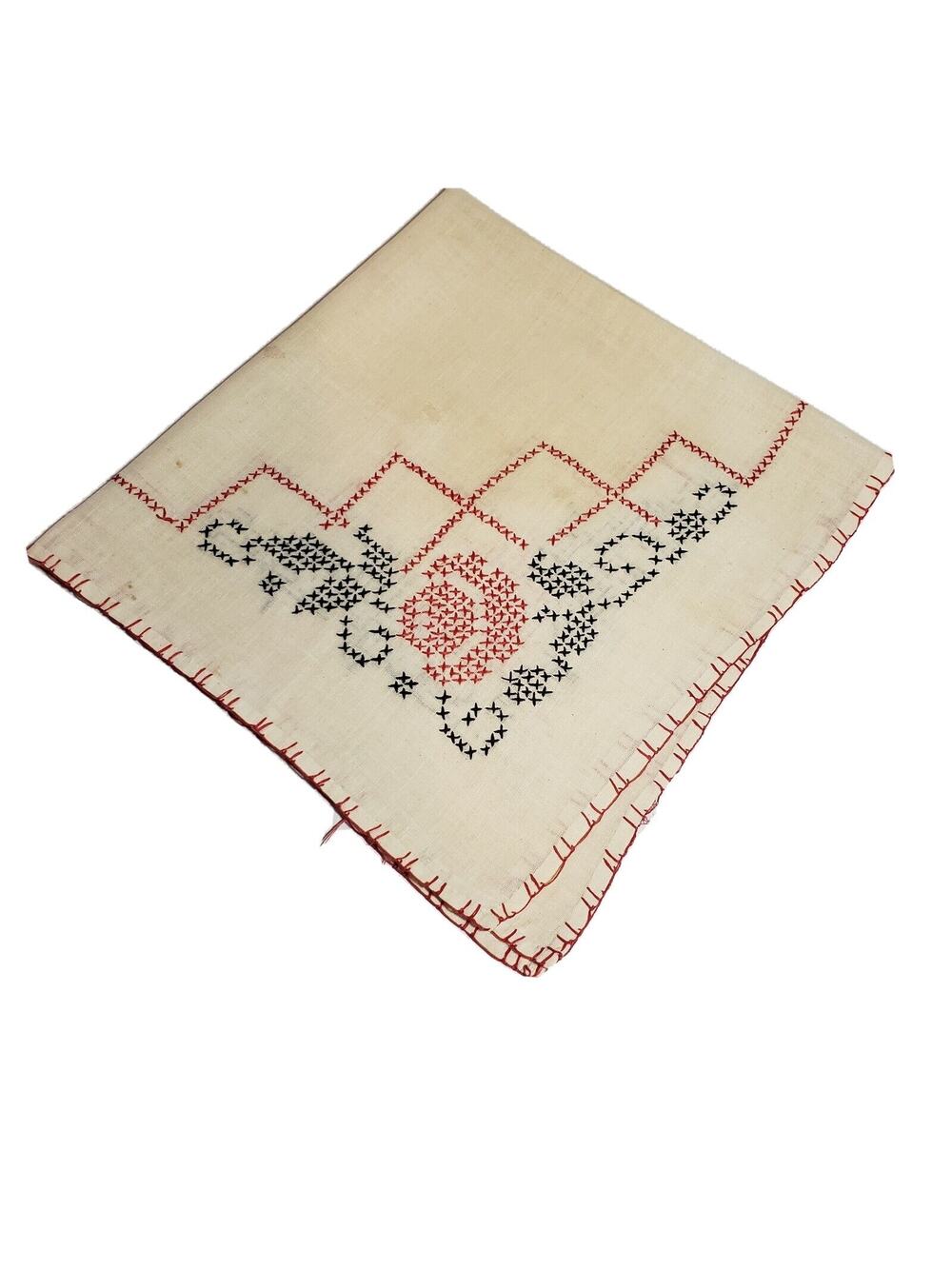 VINTAGE 1960'S HANKIE CROSS STITCH ROSE FLOWERS RED POCKET SCARF COTTAGE GRANNY